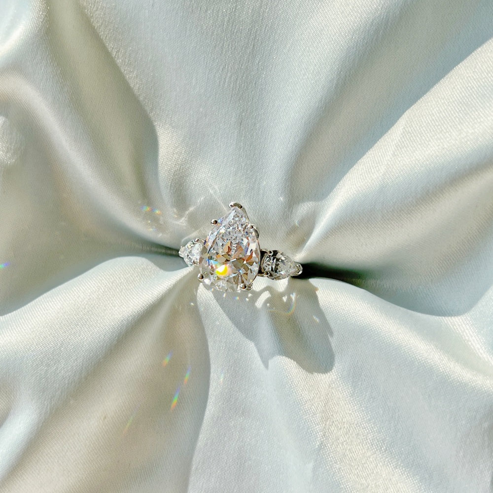 Bella's Sterling Silver Engagement Ring with white Cubic Zircon Stone